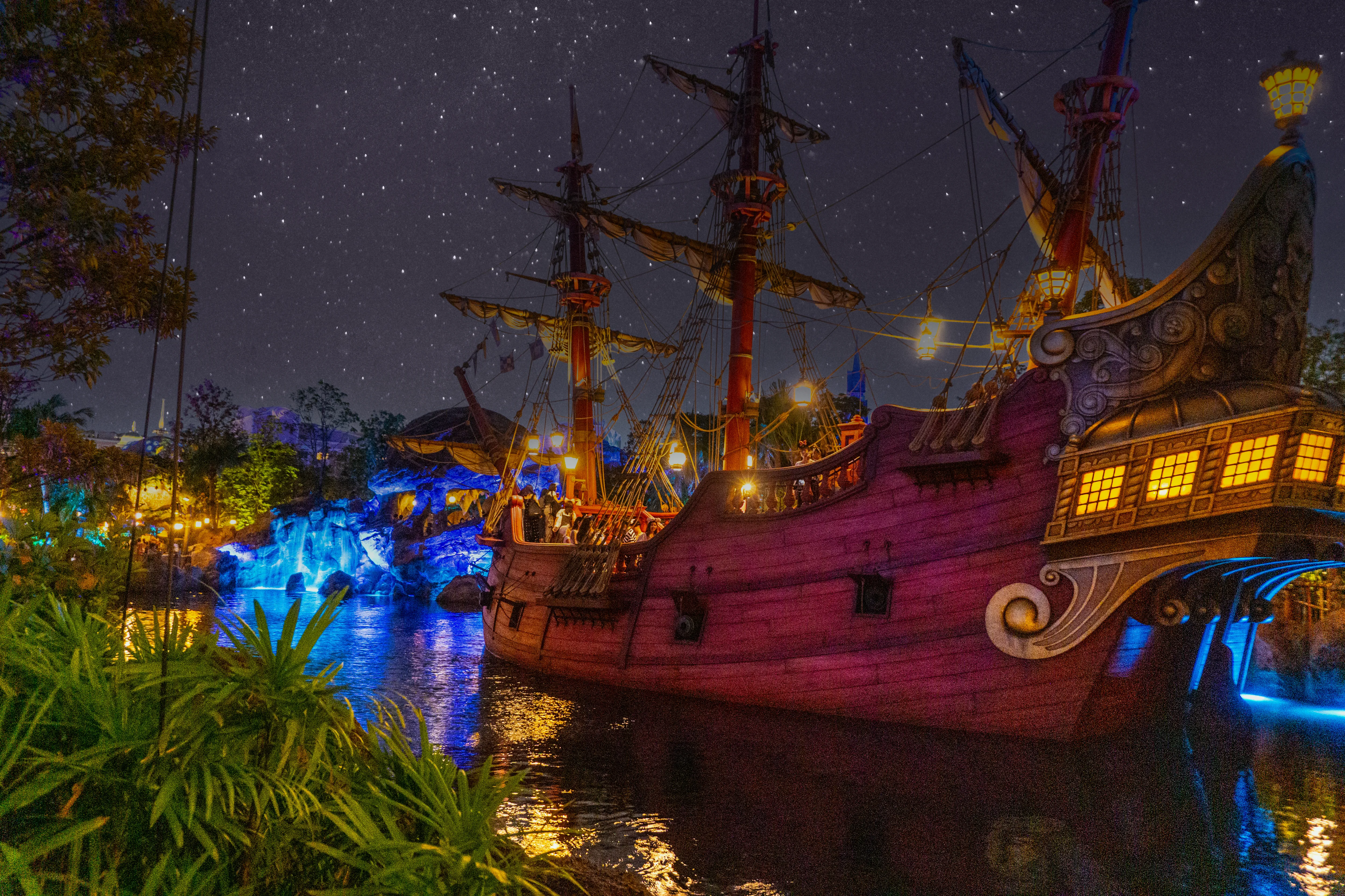 海賊船のモーダルボタン